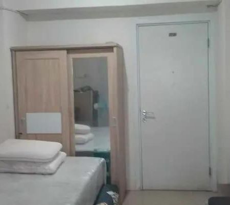 Apartment Green Pramuka Tower Chrysant Jakarta Exterior foto